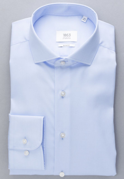 Camicia Eterna SLIM FIT TWILL azzurro con Spaccato collar in taglio moderno